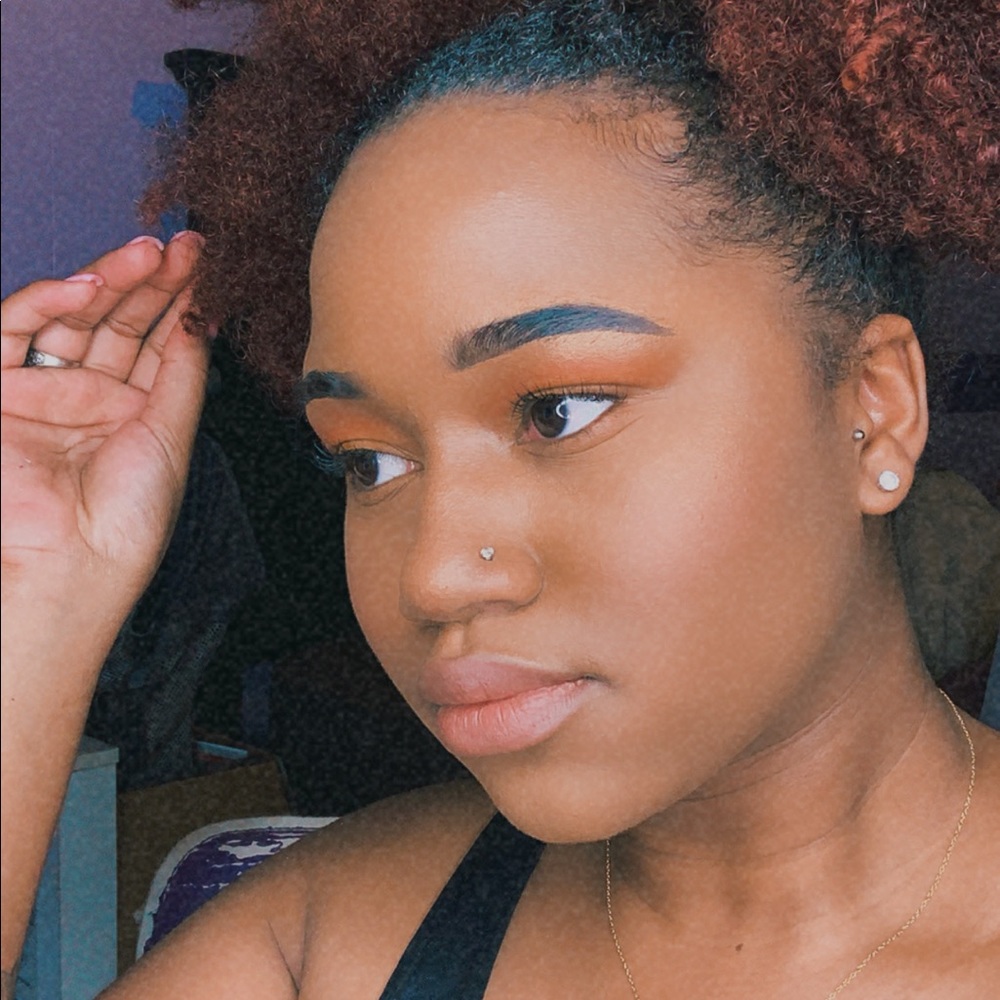 Meet your Posher, Chelsie